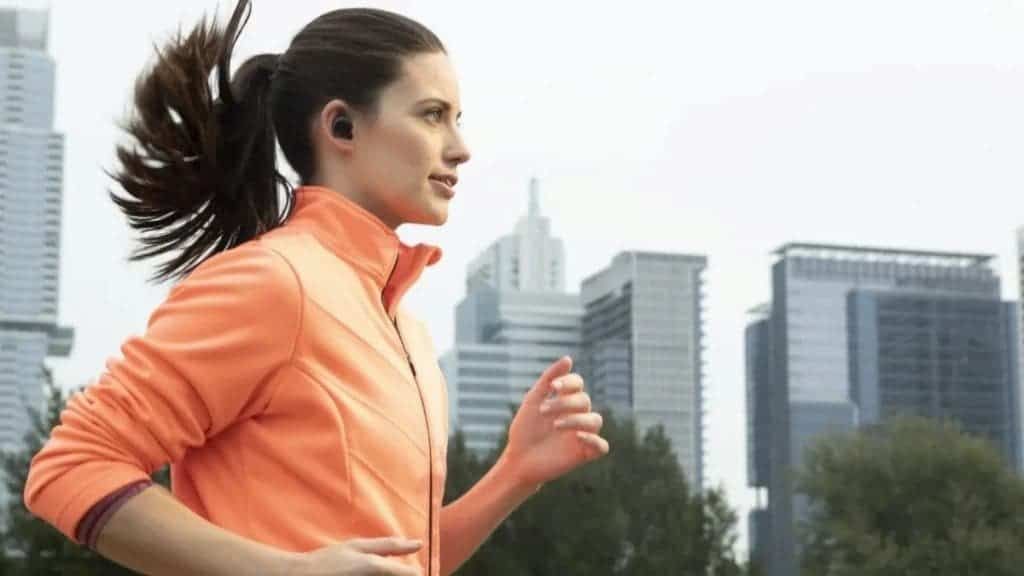 Amazon Echo Buds gets the ability to track workouts using Alexa in a new update!