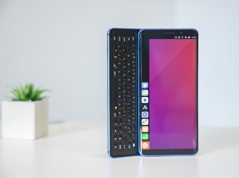 Pro1-X is a phone by XDA that brings back the physical keyboard!
