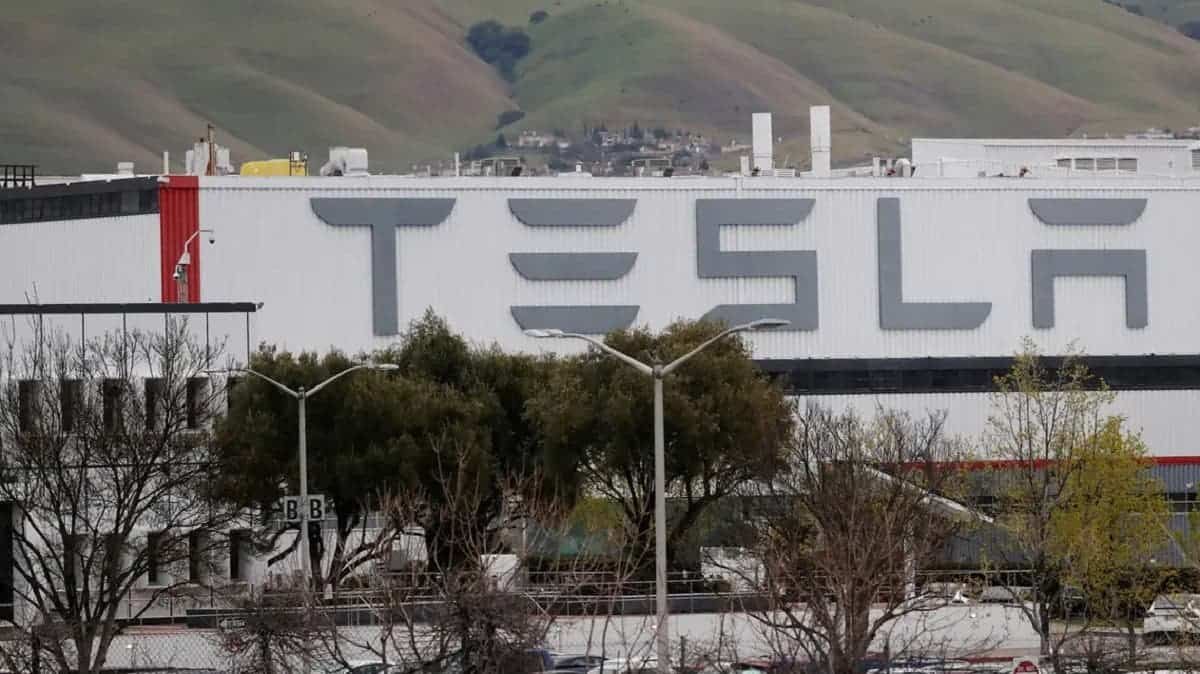 Tesla CEO Elon Musk And Board Accused Again ... In Discrimination and Harassment Again