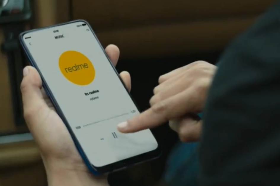 Realme X: The new flagship smartphone with a pop-up selfie camera