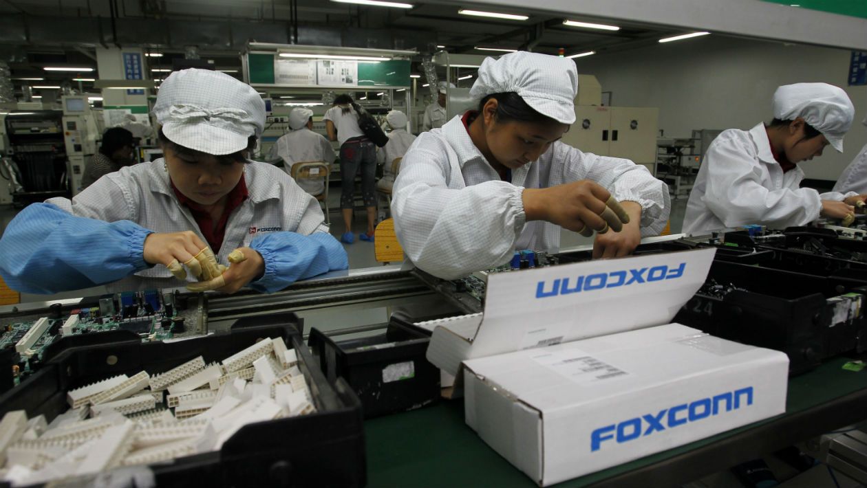 Foxconn production beats the expectation but the company is concerned with low demand