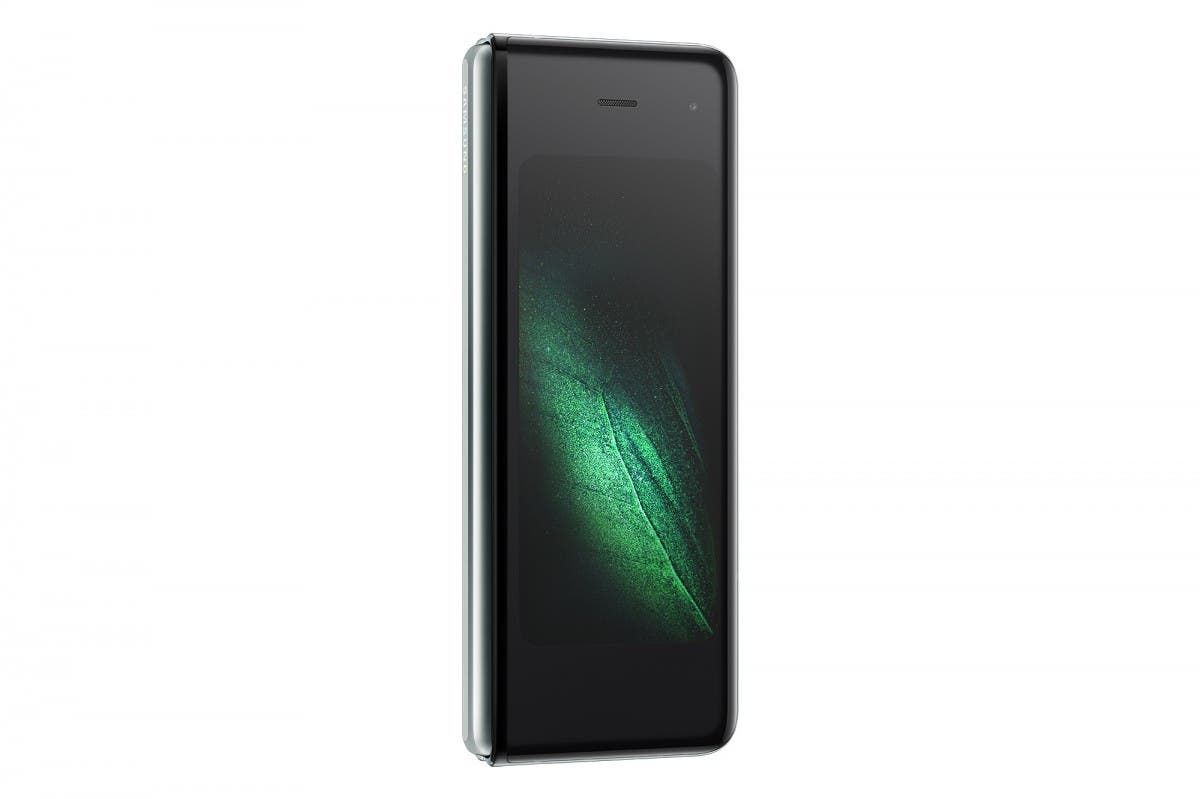 Samsung Galaxy Fold in Phone MODE