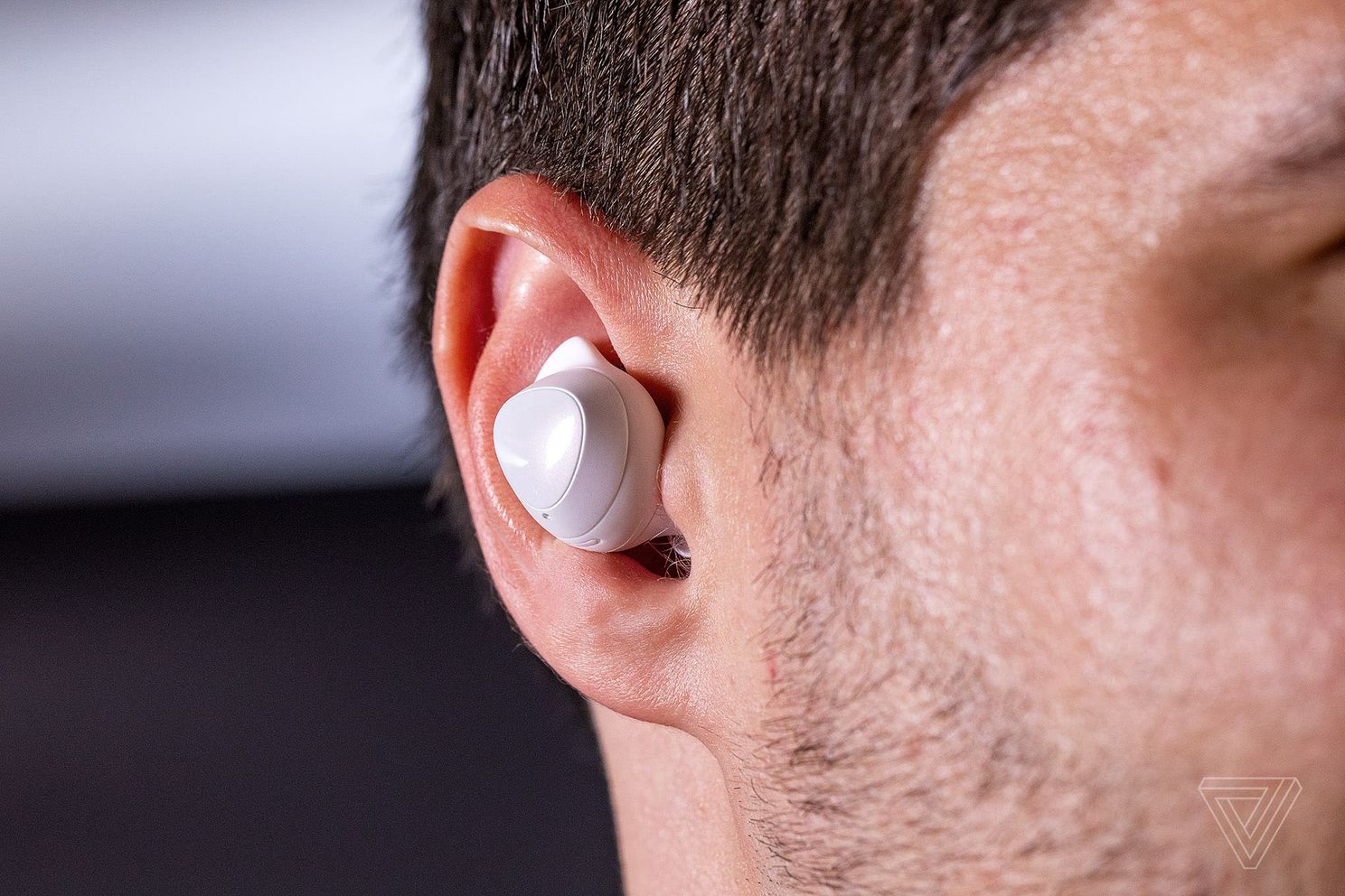 The Samsung Galaxy buds are here! Lets take a look...