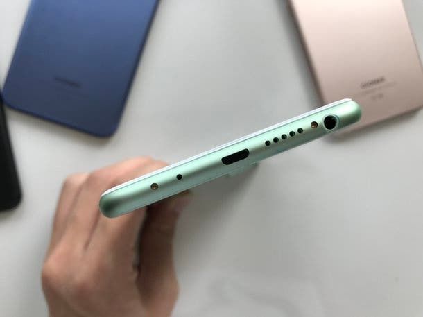 Gionee S10 green variant leaks, looks dreamy
