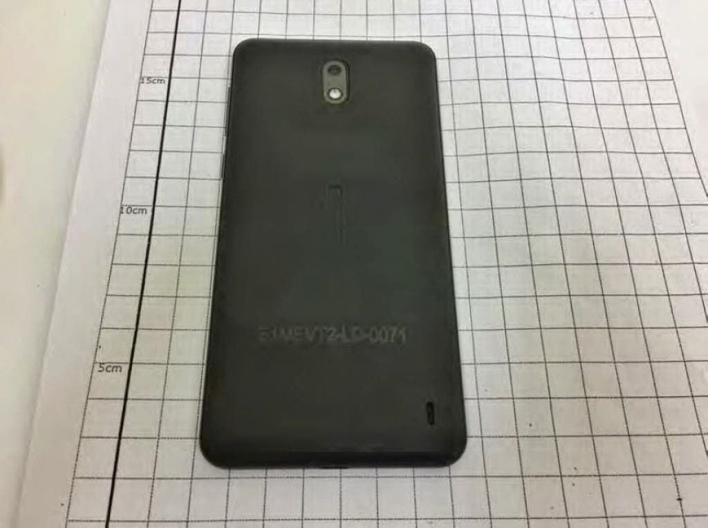 Nokia 2 gets FCC approval, we've got photos and dimensions