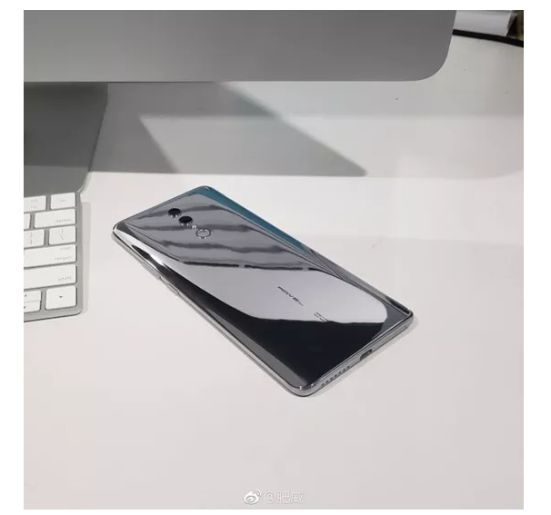 Honor Note 10 leaks in a shiny silver colour design with dual cameras