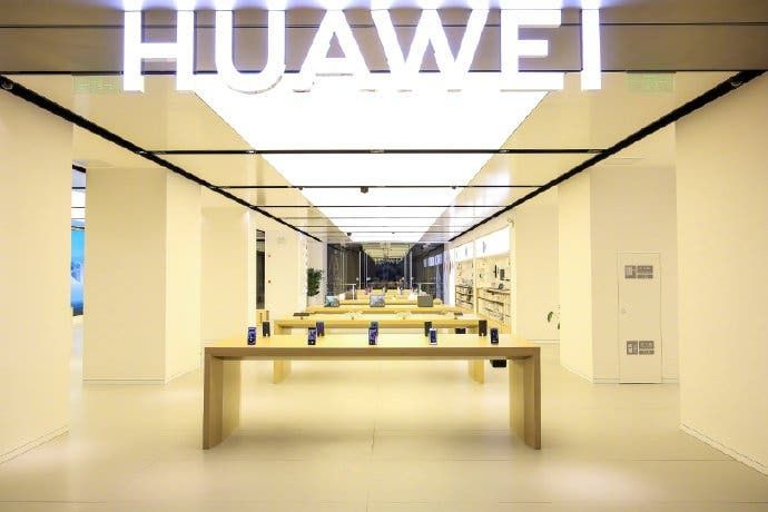 Huawei opens its first authorized store plus in NW China