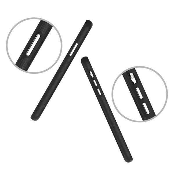 iPhone 11 Max latest protective case exposure shows a round mute button and USB-C interface
