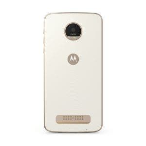 IFA 2016: Lenovo Moto Z Play and Hasselblad True Zoom