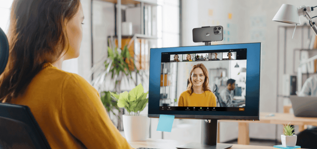 FineCam Review: boosts your webcam with the iPhone camera