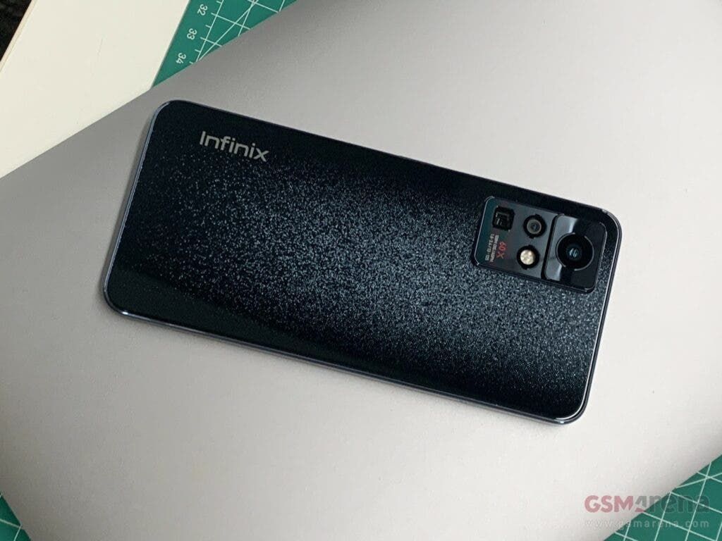 Infinix smartphone with 108 MP camera and periscope lens leaked