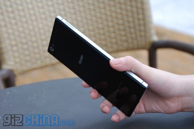 Most details iOcean X8 photos yet!