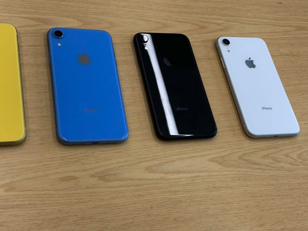 Apple iPhone XR swiftly sells out in some markets