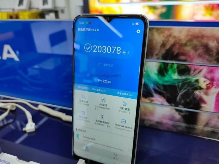 Realme Narzo 10 spotted in retail store, scores over 200,000 at AnTuTu