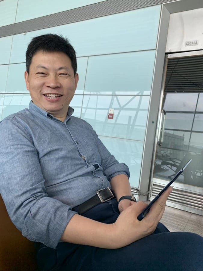 Huawei Mate X foldable phone spotted in the hands of Huawei executive