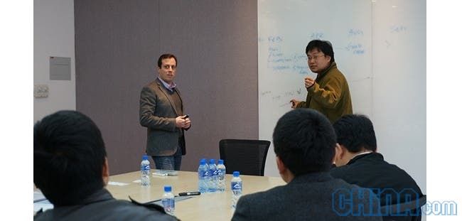 Canonical VP, Cristian Parrino visits Meizu