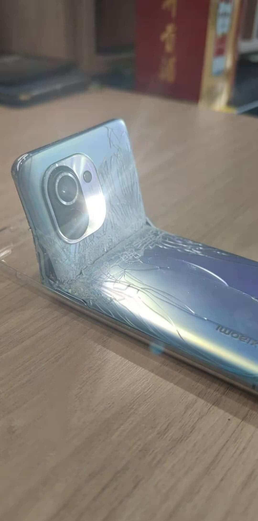 Xiaomi Mi 11 has apparently not passed the bending test