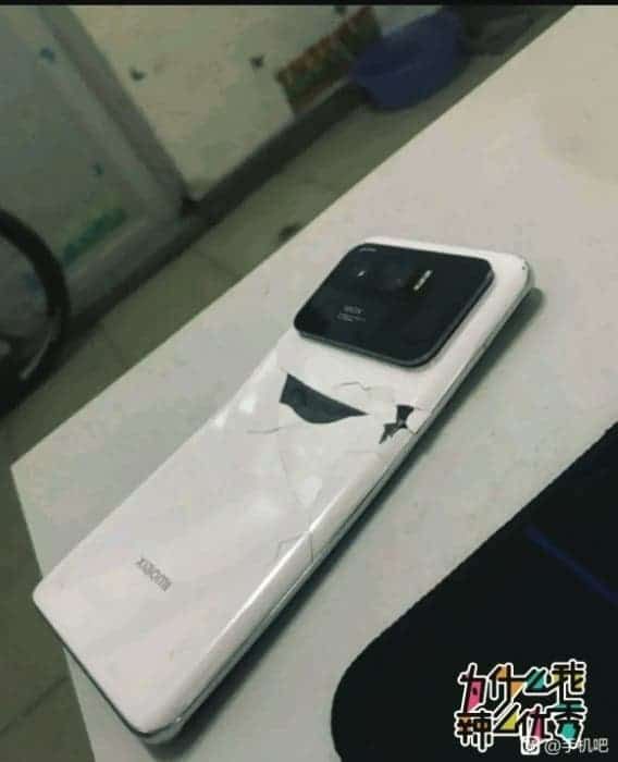 Xiaomi Mi 11 Ultra fails the bend test