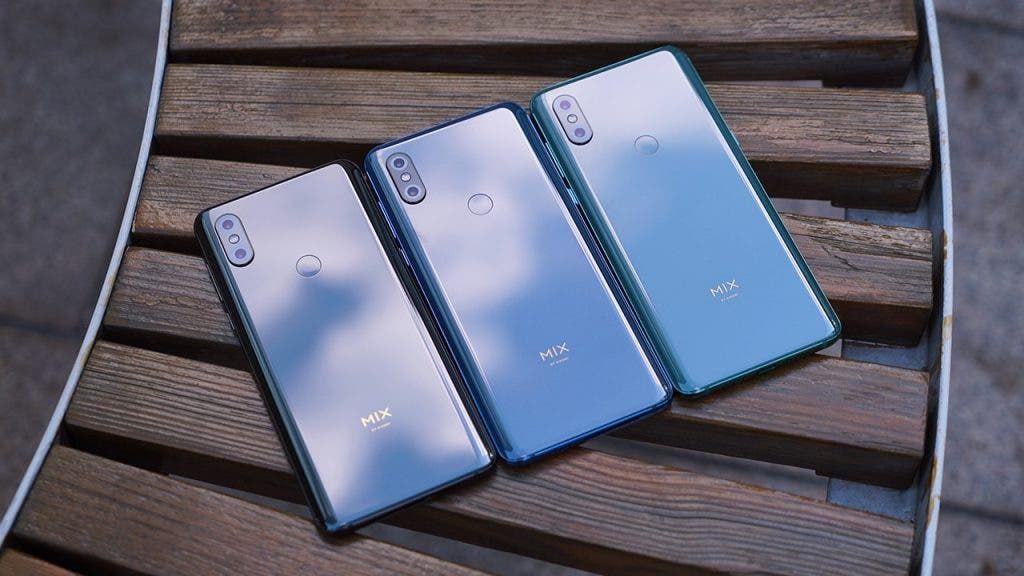 Huawei may defeat Samsung next year to become the world's top smartphone brand