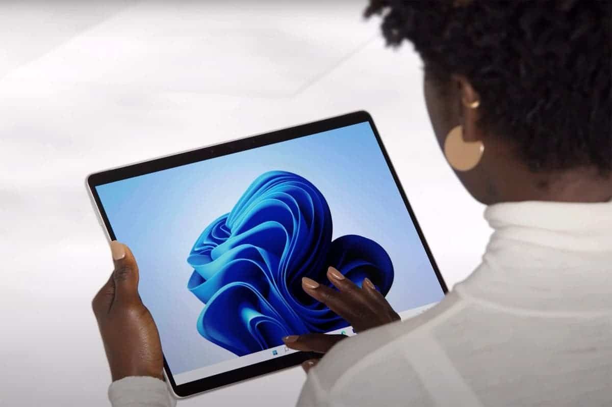 Microsoft Surface Pro 9 To Sport Custom-Made SQ3 Chip Based On Snapdragon 8cx Gen 3