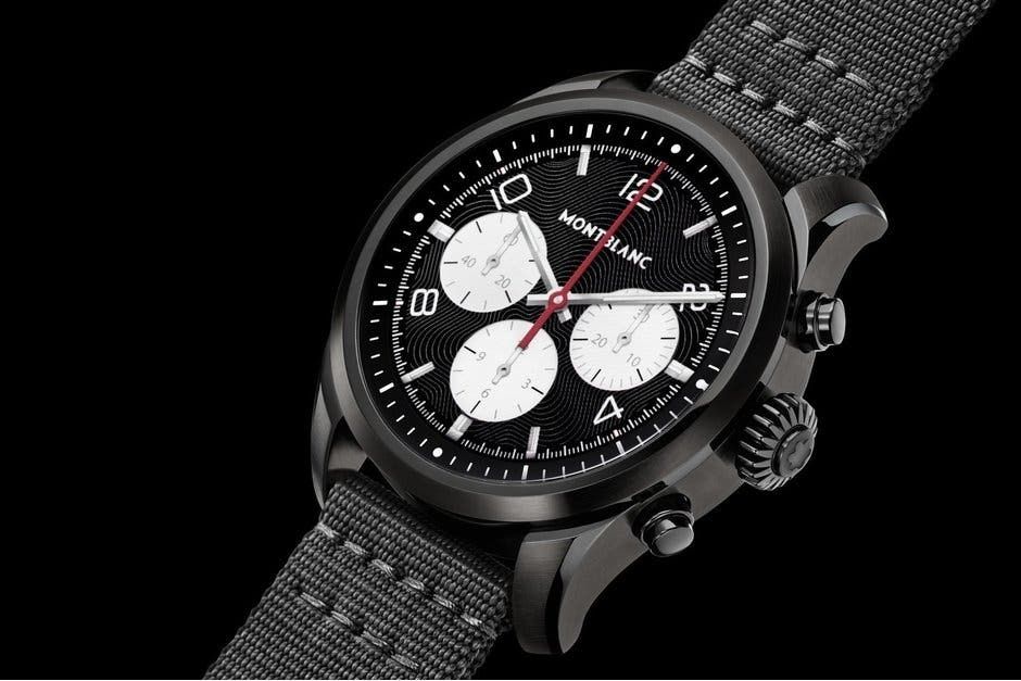 Montblanc Summit 2 -World's first Wear 3100 smartwatch with 8GB ROM is official