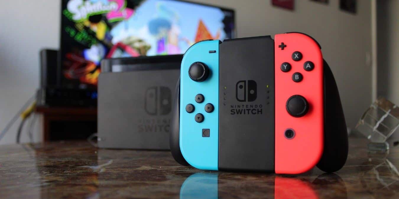 Nintendo Doesn't Recommend To Wipe Switch With Alcohol