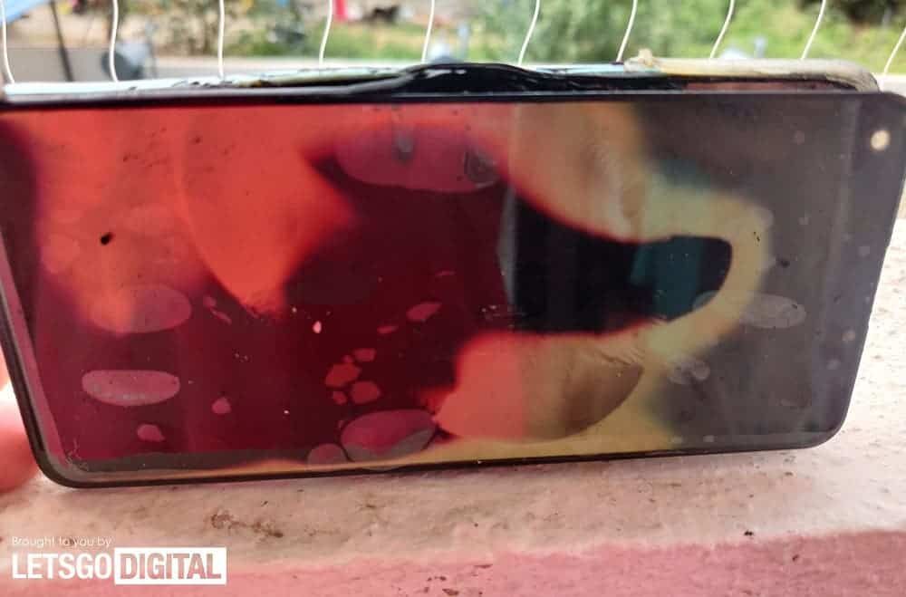 OnePlus Nord 2 exploded and caused injuries to the owner
