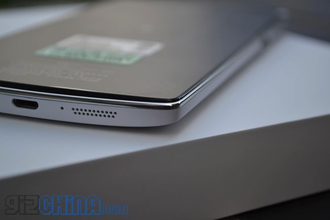 OnePlus One Unboxing and hands on (Chinese Version)