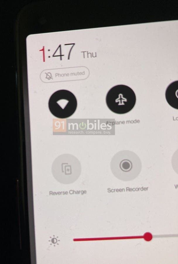 OnePlus 9/9 Pro to use a 120Hz 2K resolution punch-hole screen
