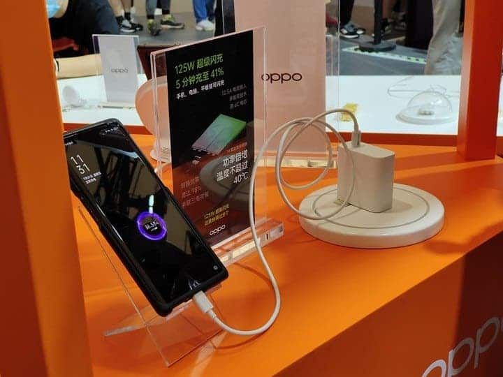 Oppo showcases its 125W Super Flash Charger at ChinaJoy