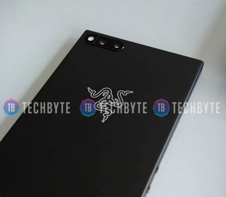 Upcoming Razer phone leaks in live image