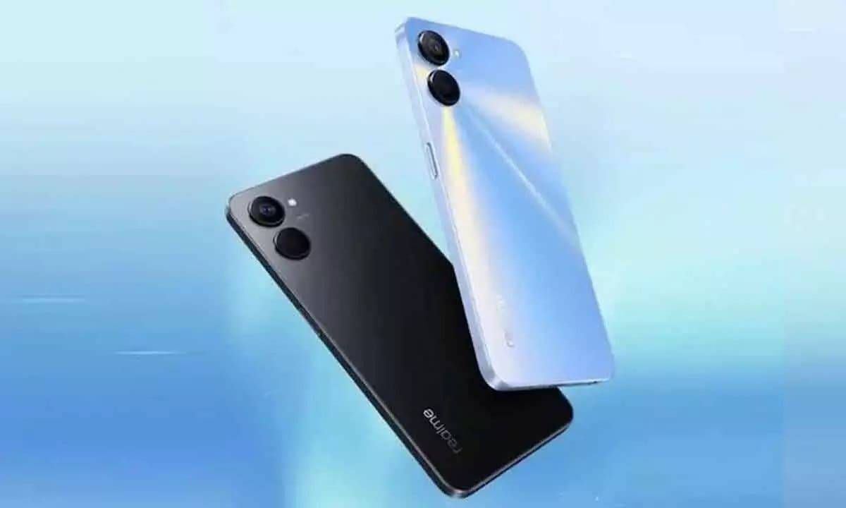 Realme V20 5G debuts with Dimensity 700 chip and HD+ screen