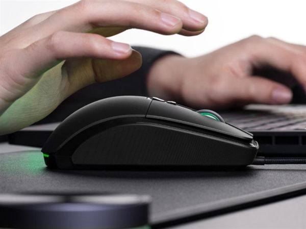 Xiaomi Launches A Gaming Mouse, Sneakers 2 & Backpack For Cheap