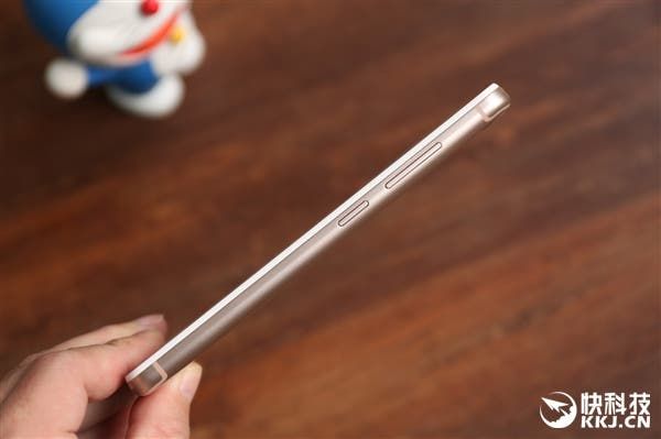 Small Pepper 4A Launched - Is that a Xiaomi Redmi 4A Clone?