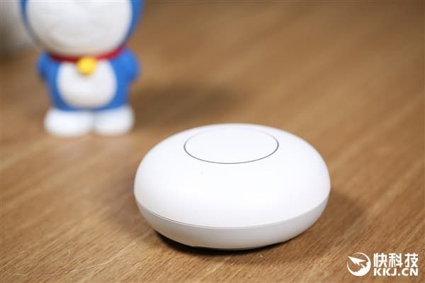 Huawei and Google discontinued work on a smart speaker due to the US government action