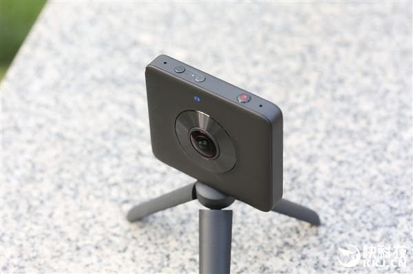 Xiaomi's New Mijia 360 Degree Camera Unboxed