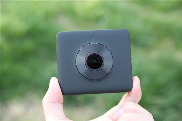 Xiaomi's New Mijia 360 Degree Camera Unboxed