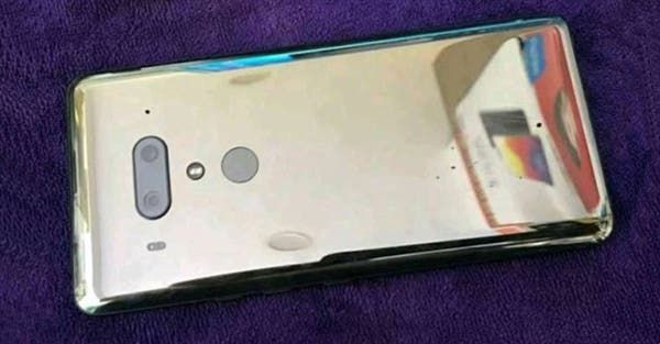 HTC U12+ Silver Variant Leaked on Spy Photo