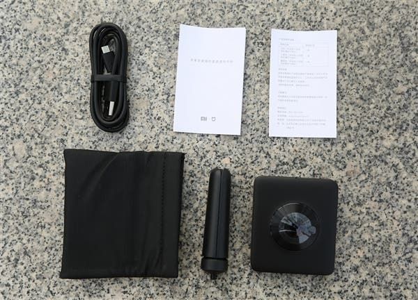 Xiaomi's New Mijia 360 Degree Camera Unboxed
