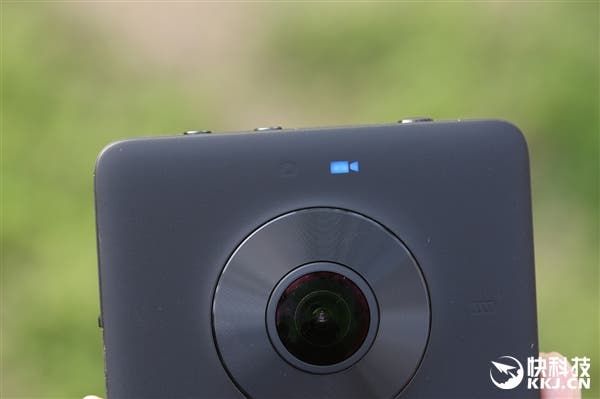 Xiaomi's New Mijia 360 Degree Camera Unboxed