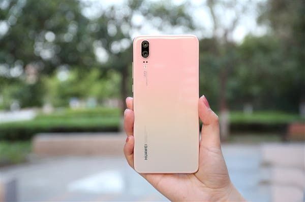 Huawei P20 Pro Sales Reached 316% of P10 Plus Sales