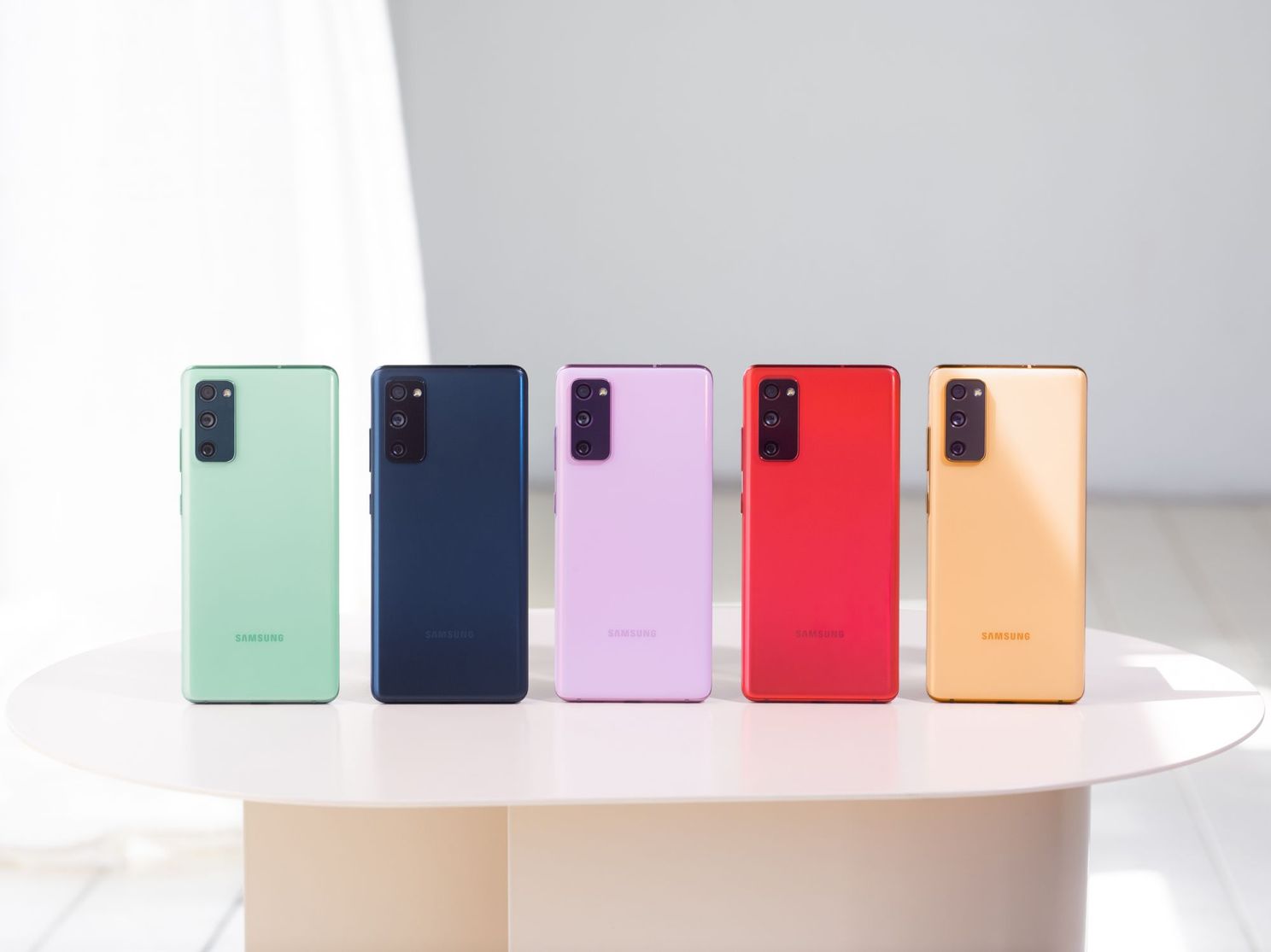 Canalys: Samsung has kept its domain in the smartphone market