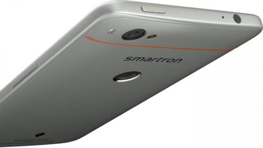 Smartron officially unveils the srt.phone, by Sachin Tendulkar