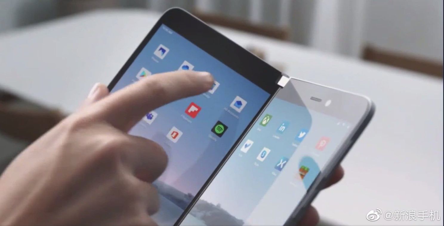 Microsoft shows off dual-screen Surface Duo phone