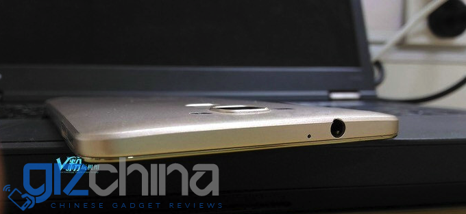 4K Vivo Xplay5S purported leaked image, Snapdragon 820 and metal body?