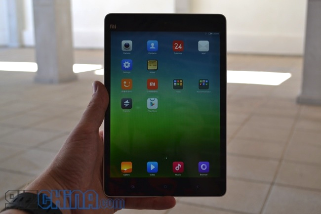 Videos: Xiaomi Mi Pad First Impressions and hands on x 2