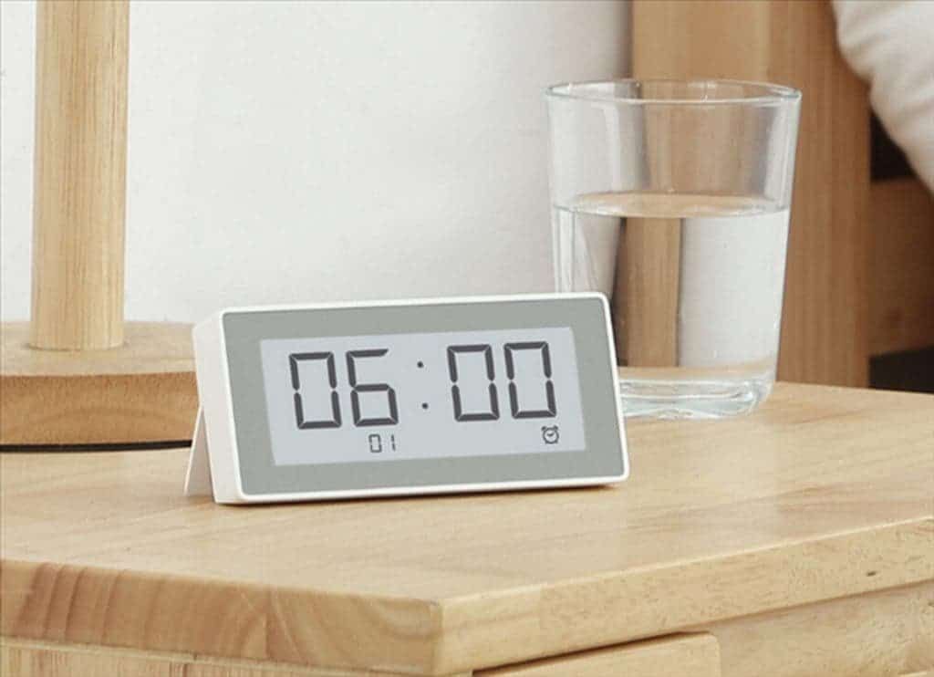 Xiaomi Seconds Smart Clock, Thermometer and Hygrometer launched
