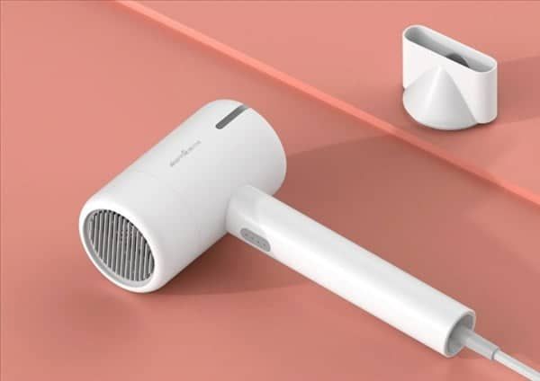 Xiaomi's Deerma Multifunctional Hair Dryer goes in crowdfunding campaign