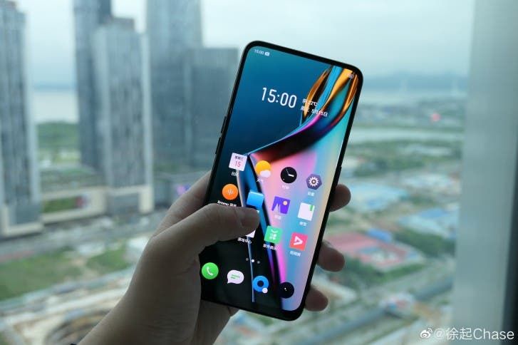 Realme X latest live image shows a notch-less display