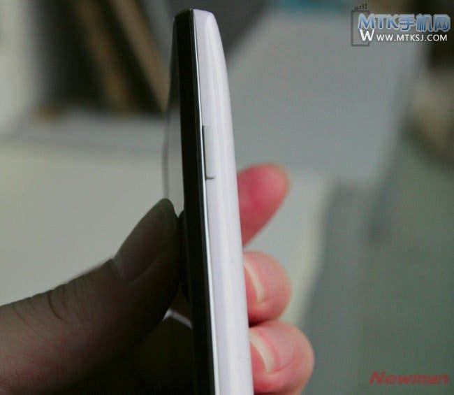 Spy photos: Newman K1 hands on photos